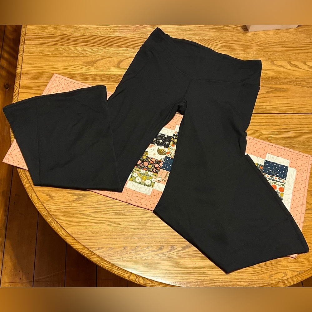 Fabeletics Pure Crossover Hi-Waist Luxe Flare Legging